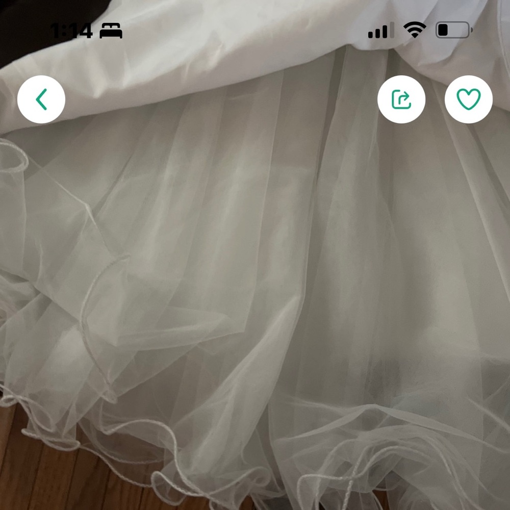 an elegant size 6 dress for a birthday or even a prom.